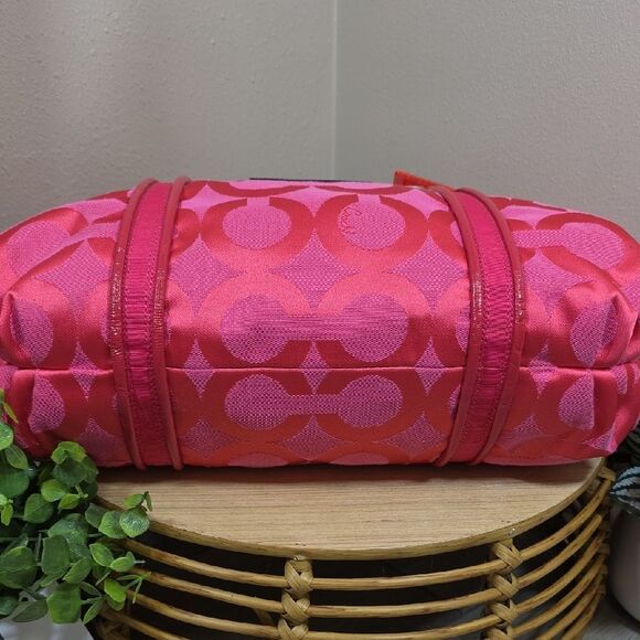 Coach Hot Pink Op Art C Signature Tote Bag - Picture 8 of 12